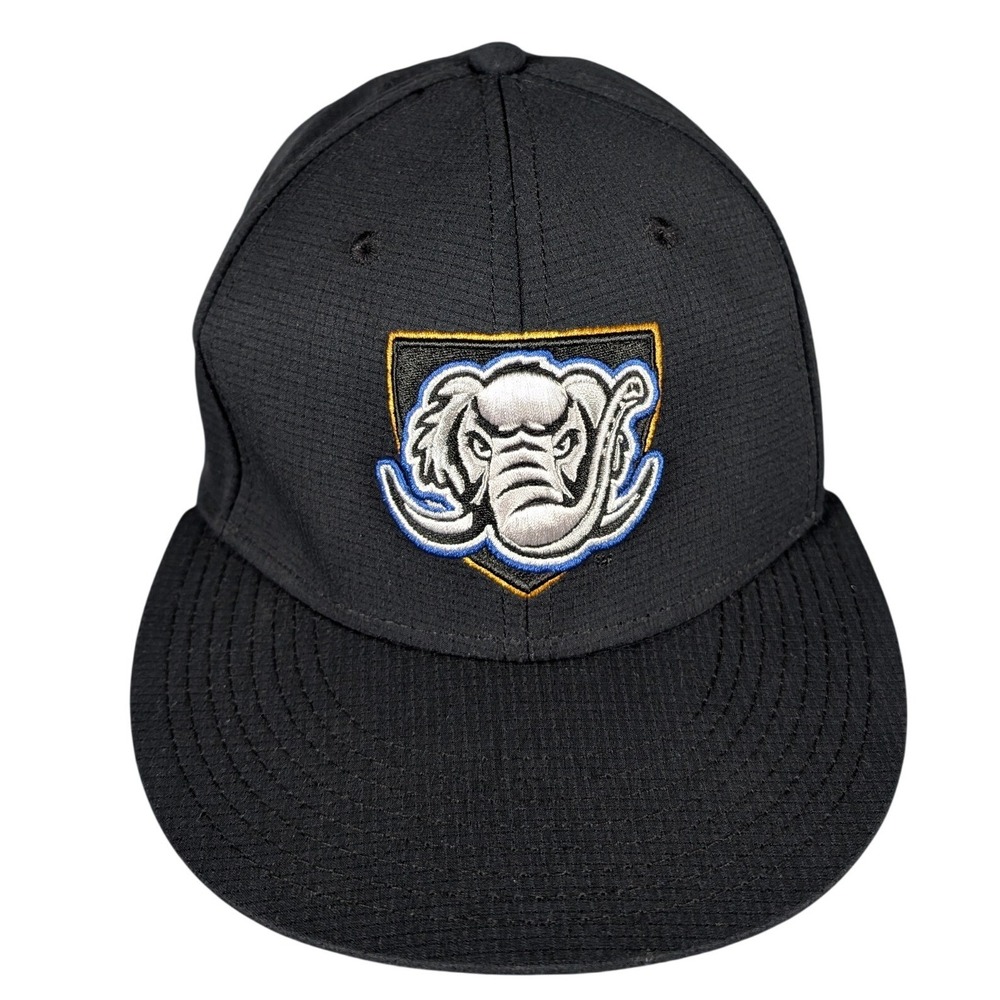Under Armour Purdue Fort Wayne Mastodons Baseball Cap Fitted‎ Small Black UA700